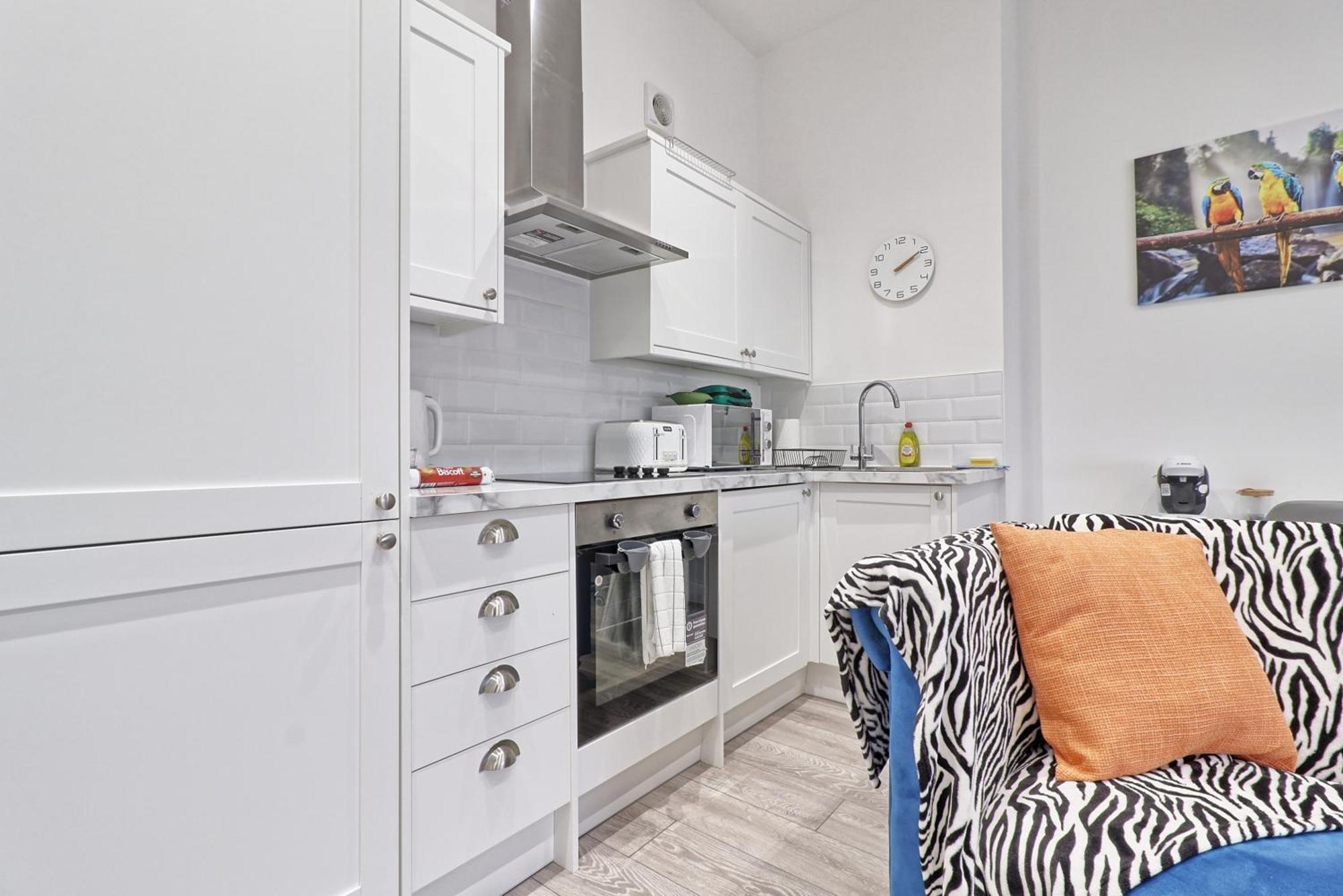Ground Floor Next To Town Centre Apartment Chelmsford